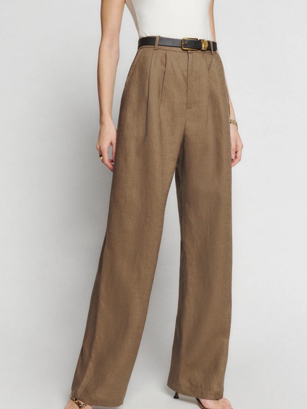 Reformation Wide-Leg Linen-Blend Pants in Brown